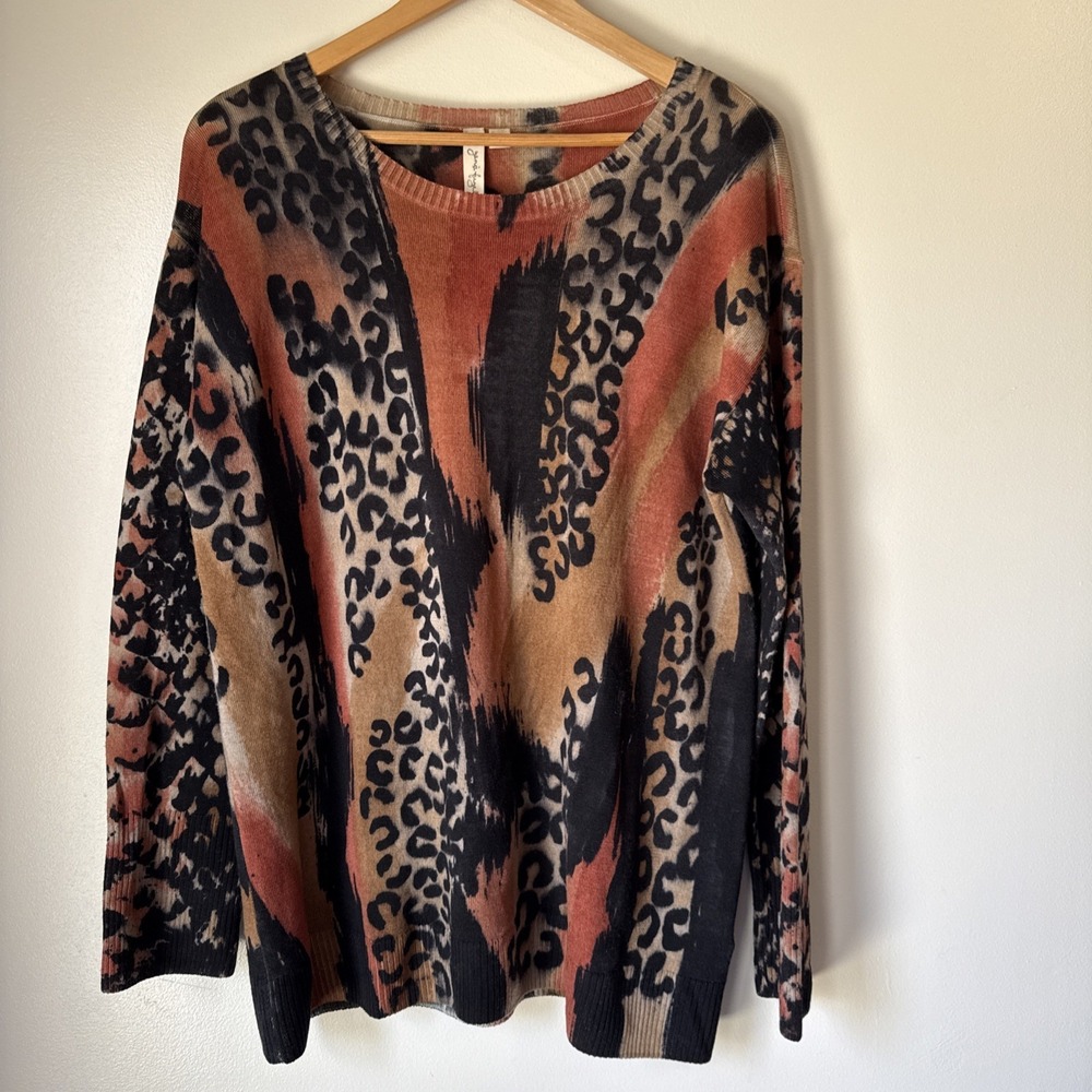 Yansi Fugel Top Womens Size L Extra Fine Merino Wool Animal Print Classy Elegant